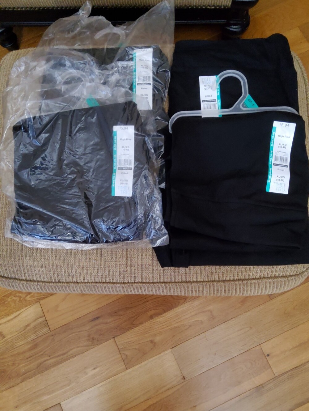 Time and Tru Women’s Black High Rise Leggings XL 16-18 NWT Lot of 4